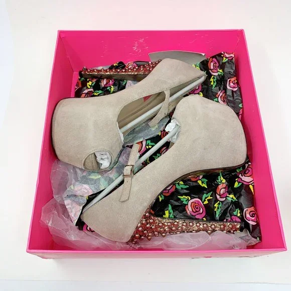 Betsey Johnson Belll Taupe Suede Mary Janes - Picture 4 of 10
